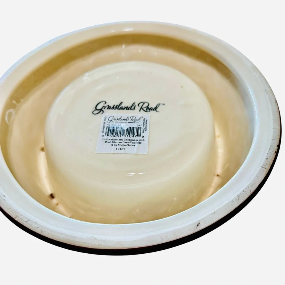 Grasslands Road Ceramic Christmas Large Dog Dish Burgundy & Green Naughty & Nice